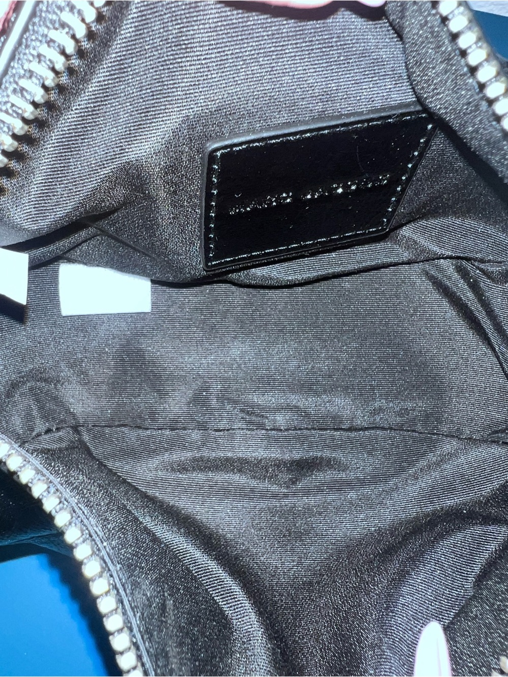 Marc Jacobs Black Patent Leather Belt Bag with Silver Hardware mini party bag - Picture 10 of 10